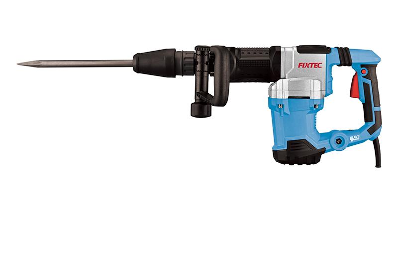 Отбойный молоток мощностью 1500 Вт.