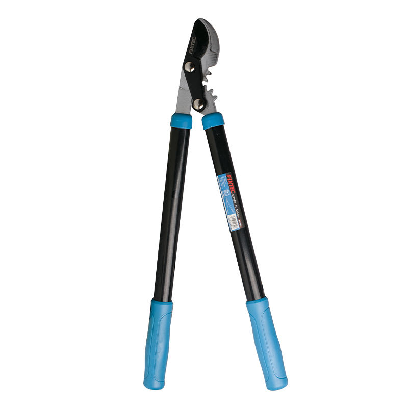 секатор для деревьев